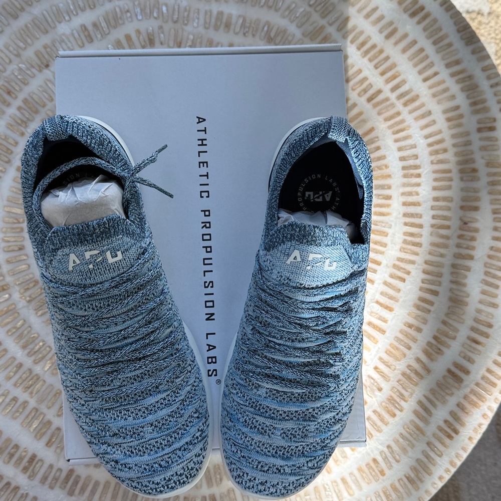 NEW APL Teal Knit Athletic Shoes MENS 10.5 - Picture 5 of 7